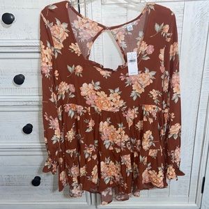 NWT American Eagle top